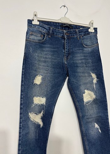 Kadın Mavi Yırtık Bol Kesim Denim Pantolon - Görsel 2