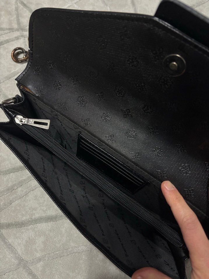 Zincir Detaylı Siyah Deri Kadın Cüzdan - Görsel 3