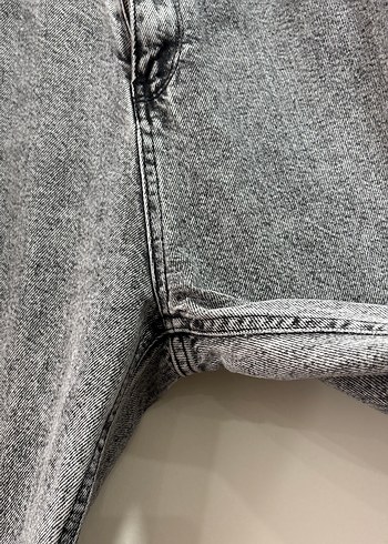 Gri Kadın Denim Midi Boy Rahat Kesim Pantolon - Görsel 3