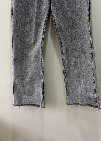 Gri Kadın Denim Midi Boy Rahat Kesim Pantolon - Görsel 2
