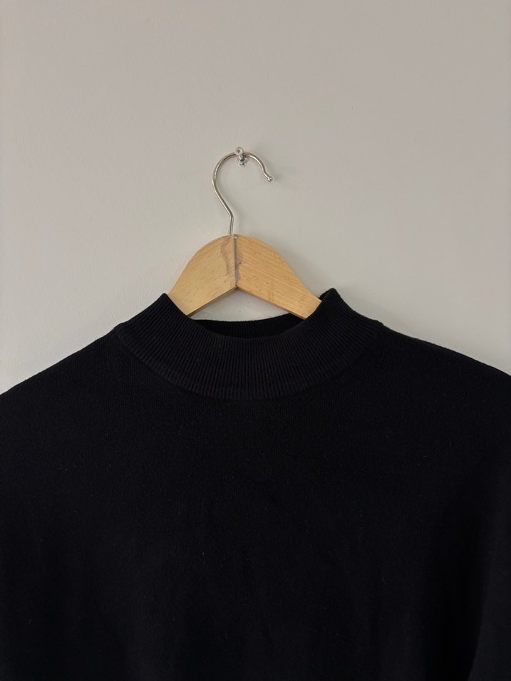 Siyah Yüksek Yaka Kadın Sweatshirt - Görsel 3