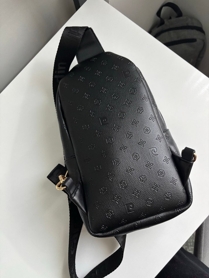 Kadın Siyah Deri Baskılı Çapraz Çanta - Görsel 2