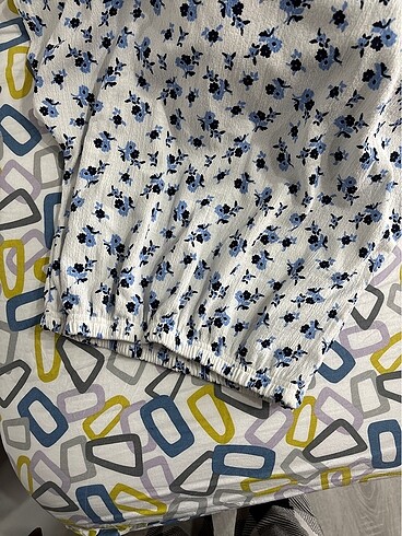 H&M Tshirt