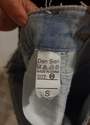 s Beden açık mavi kot şort