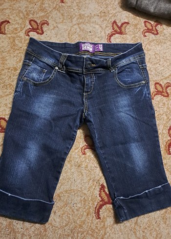 Kadın Koyu Lacivert Kemerli Mini Denim Şort - Görsel 3