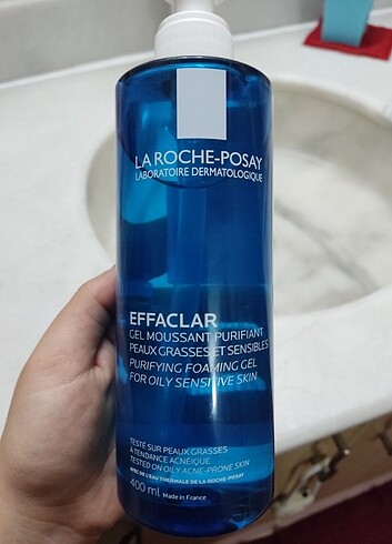 La Roche Posay Yüz temizleme jeli Effaclar