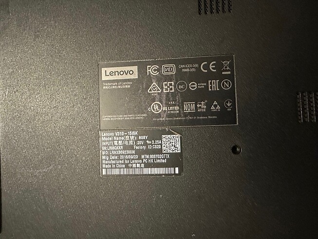  Beden siyah Renk Lenovo laptop