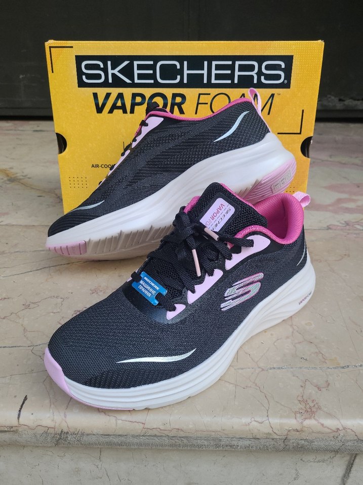 Skechers 37 Numara Spor Ayakkabı - Görsel 2