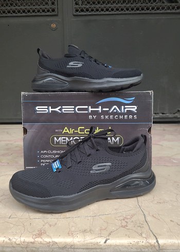 Skechers 44