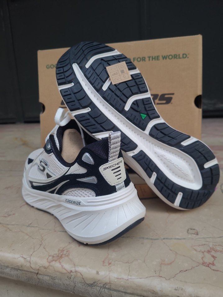 Skechers 37 Numara Spor Ayakkabı - Görsel 3