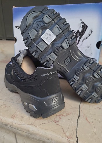 Skechers 38.5 Numara Siyah Kadın Spor Ayakkabı - Görsel 3