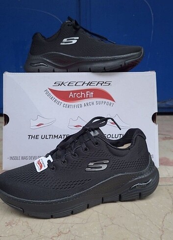 36 Beden Skechers 36 Numara Spor Ayakkabı
