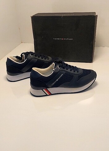 Tommy Hilfiger Tommy Hilfiger Kadın Ayakkabı 37 Numara