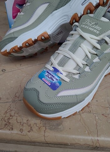 36 Beden Skechers D'lites 36 Numara Spor Ayakkabı 