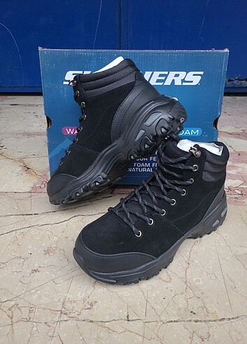 37 Beden siyah Renk Skechers 37 Numara Kadın Bot 