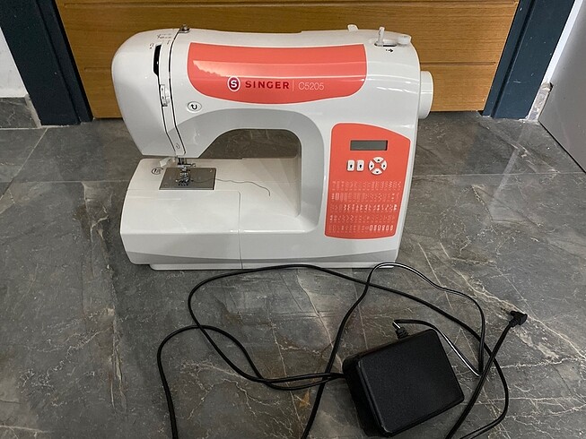 Dikiş Makinesi Singer C5205-CR
