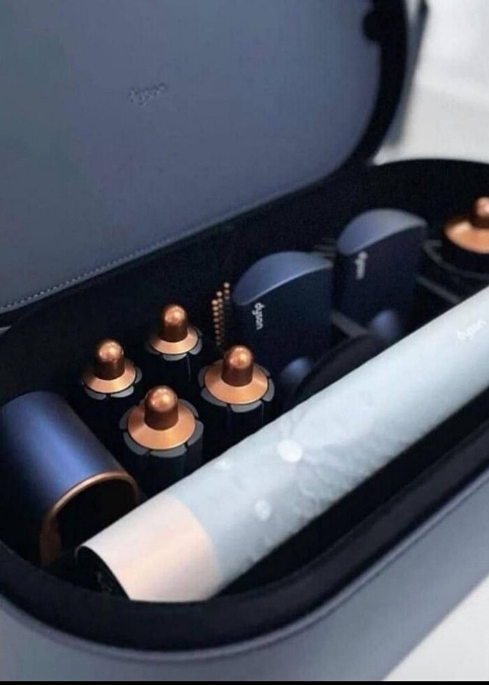 Dyson 8 başlıklı fön  - Görsel 3