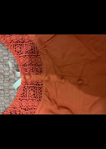 Dantel Detaylı Turuncu V Yaka Kadın Bluz - Görsel 2