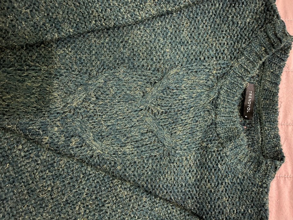 Yeşil Boğazlı Kadın Yün Kazak - Görsel 3