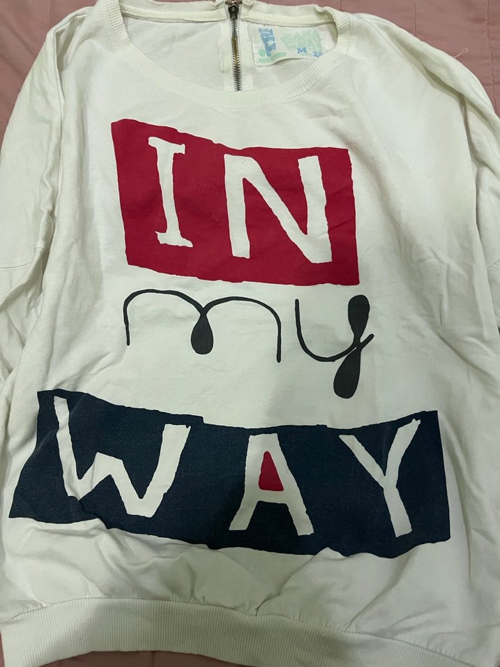 Beyaz Baskılı Fermuarlı Kadın Sweatshirt - Görsel 2