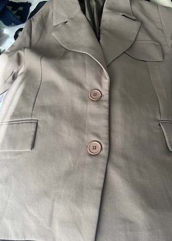Bej Düğmeli Keten Kadın Blazer Ceket