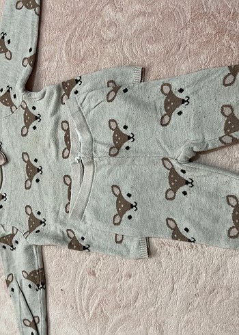 H&M Gri Nakışlı Örgü Bebek Kız Takımı pembe kurdela detaylı kışlık