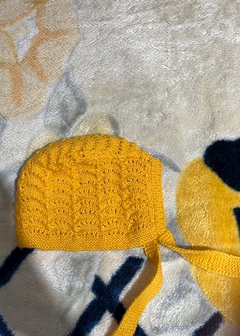Sarı Bebek beresi örgü - Görsel 2