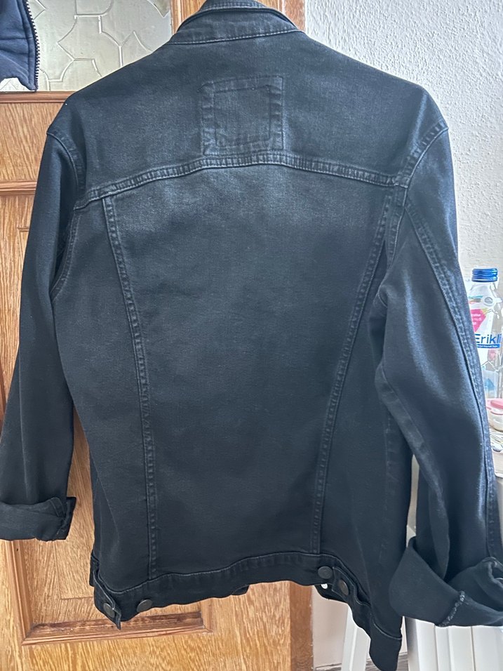 Siyah Düğmeli Kadın Denim Ceket - Görsel 3