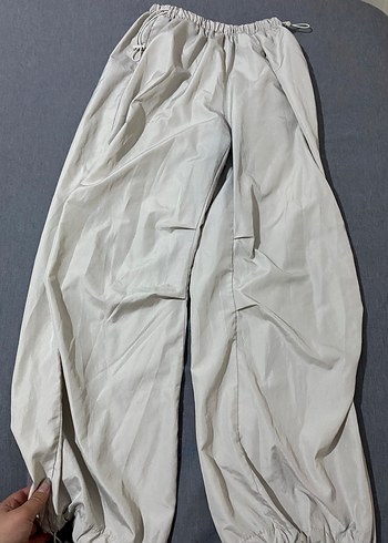 Bej paraşüt pantolon