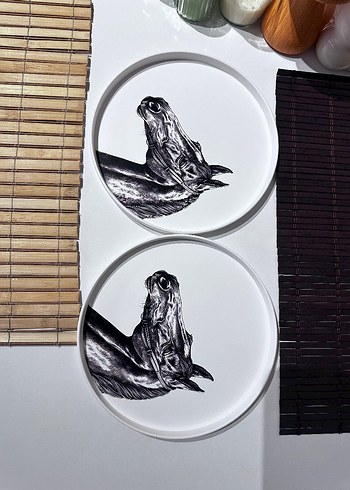 Karaca At Desenli Yuvarlak Tepsi - Görsel 5