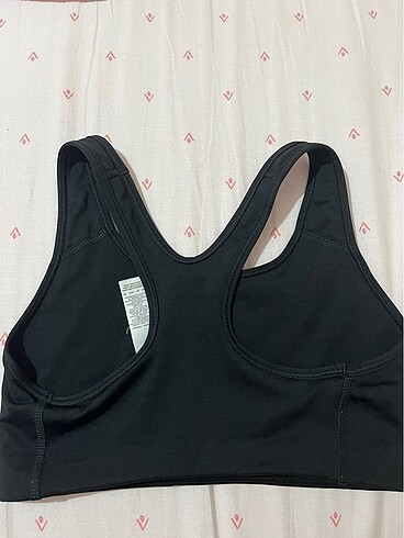 Nike Nike sporcu atleti nike sütyen
