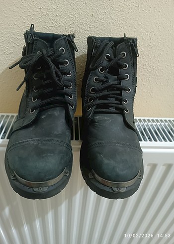 Harley Davidson tek ebat