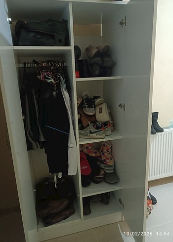 Beyaz ve gri çocuk dolabı - Görsel 2