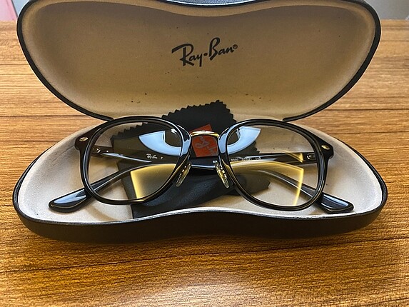 Rayban optik gözlük