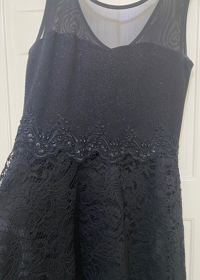 Siyah kısa elbise - Görsel 3