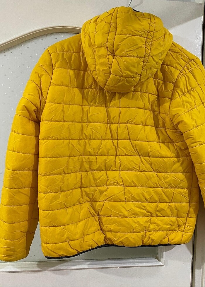 FİYAT DÜŞTÜ Erkek çocuk kapüşonlu şişme mont - Görsel 4