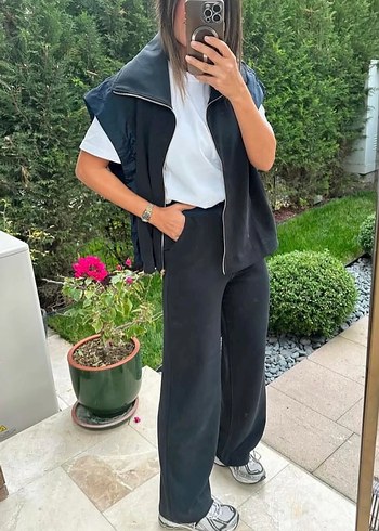 Zara Siyah Kotlu Kemerli Salaş Kadın Eşofman
