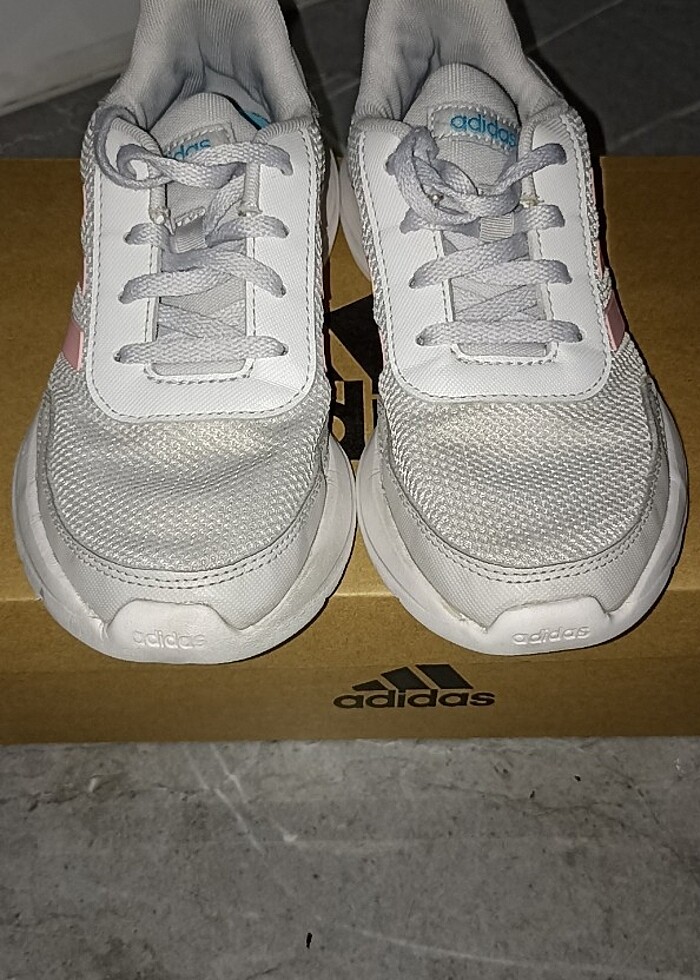 Orijinal adidas spor ayakkabı - Görsel 4