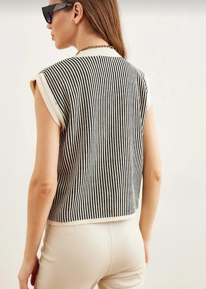 Kadın Triko yelek - Görsel 3