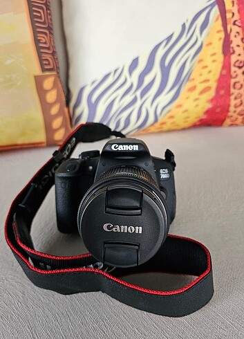 Canon eos 700D