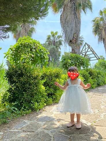 Kız bebek elbise