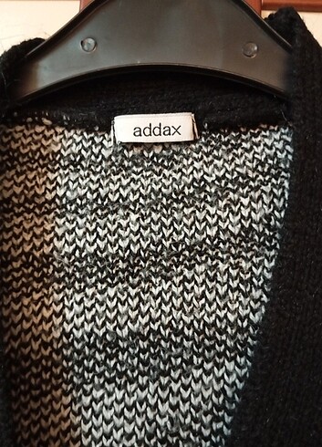m Beden siyah Renk Addax hırka 