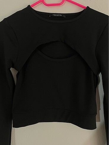 Siyah crop