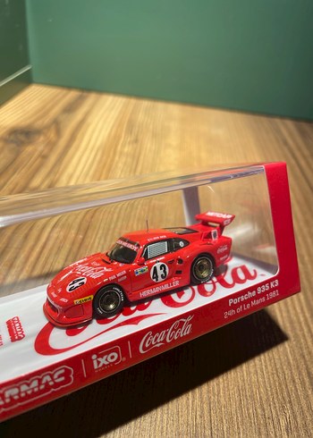 Tarmac Ixo Ferrari 458 Italia GT3 Oyuncak Araba - Görsel 6