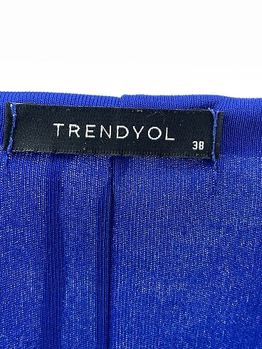 38 Beden çeşitli Renk Trendyol & Milla Kısa Elbise %70 İndirimli.