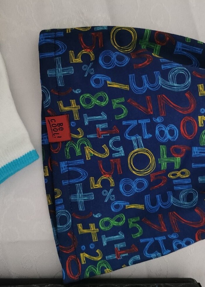 İç çamaşır takımı. 2 3 yaş. 1 yaş çorap. Şapka. Hepsi birarada f - Görsel 4