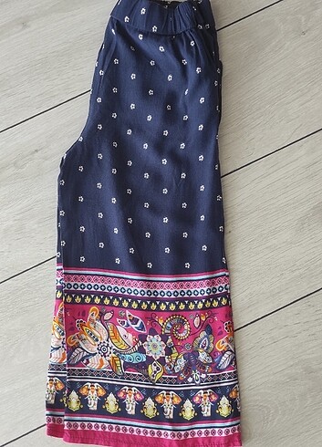 LCW 7-8 yaş pantolon 