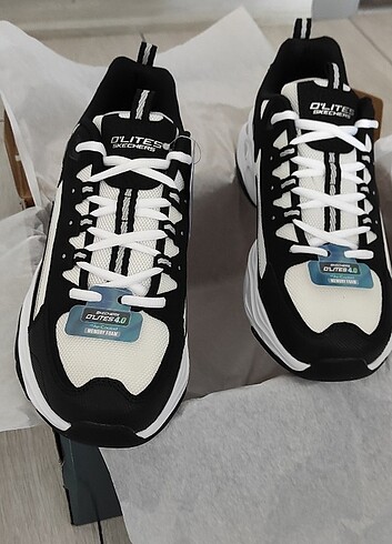 42 Beden Skechers sıfır ürün 