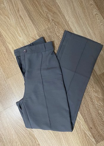 Gri  Kumaş Kadın Pantolon - Görsel 2