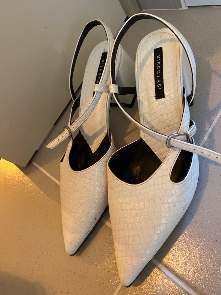Kadın topuklu ayakkabı - Görsel 4